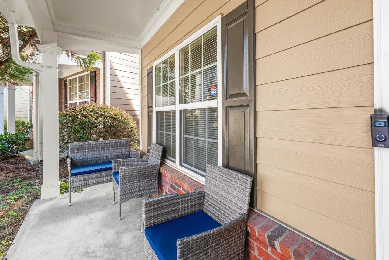 Calming Grey Townhouse With Jacuzzi Bathtub Vila Atlanta Exterior foto